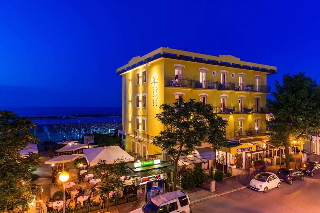 Hotel Estate Rimini Exteriör bild